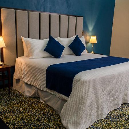 Hotel Margarita Puebla Bagian luar foto