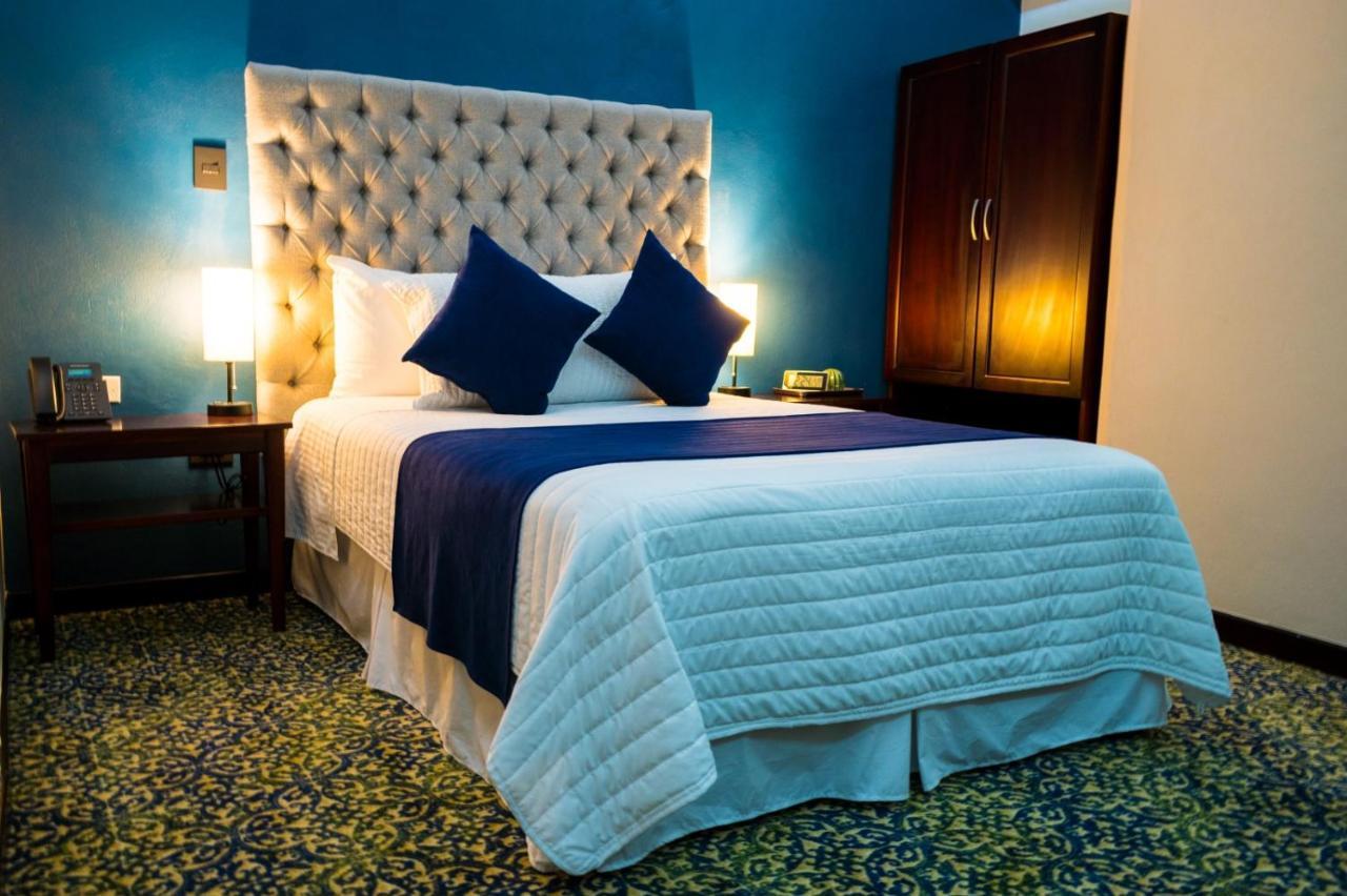 Hotel Margarita Puebla Bagian luar foto