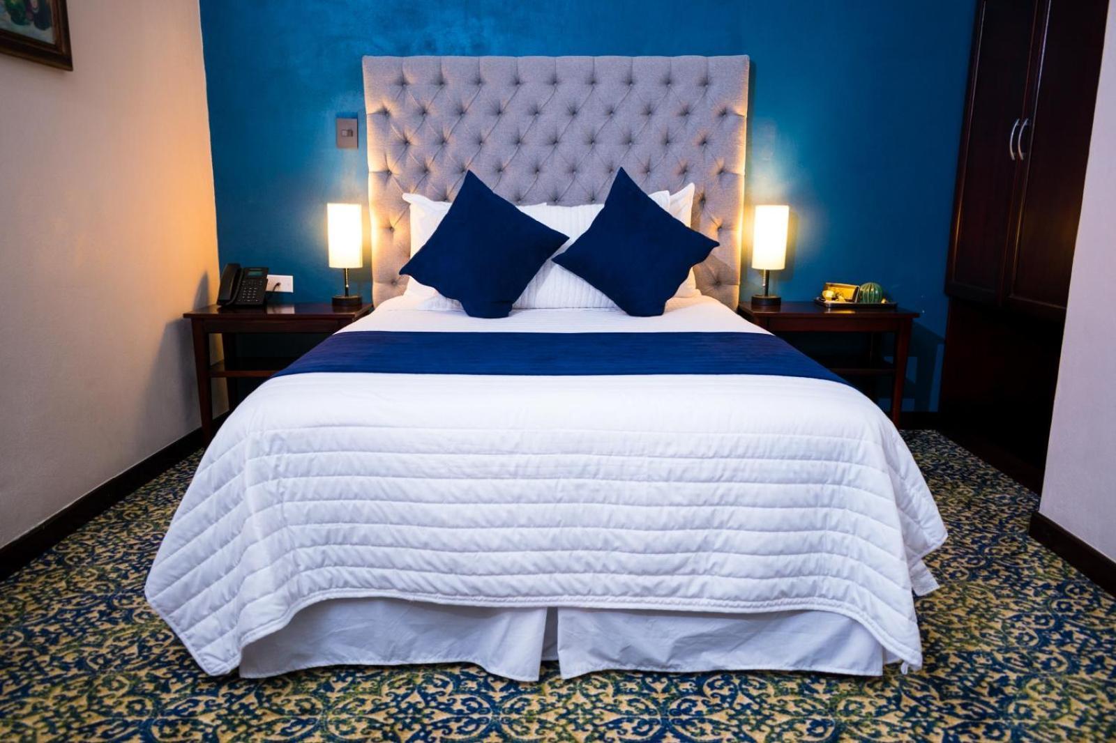 Hotel Margarita Puebla Bagian luar foto